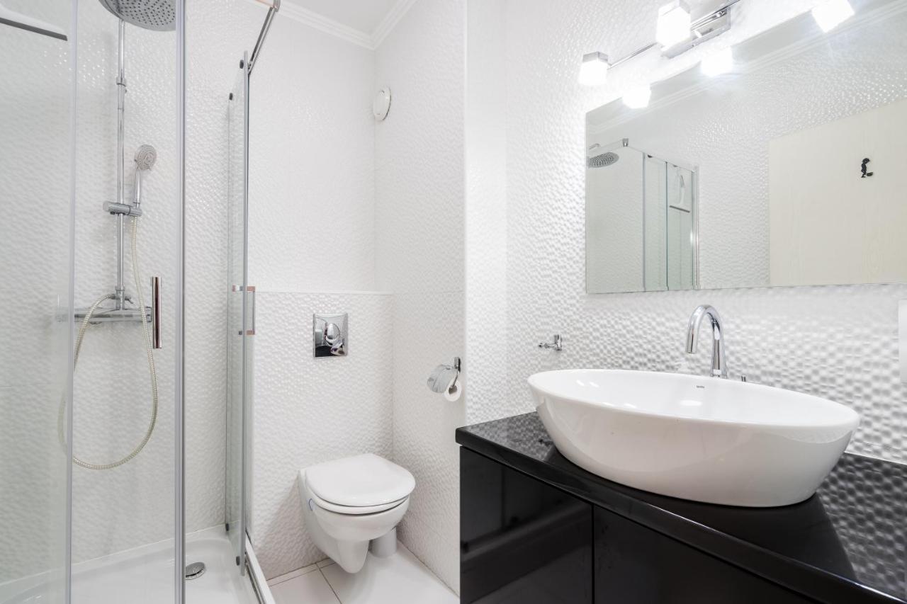 Beautiful Three Bedrooms Apartment With Free Parking Close To The Danube Coast Budapeszt Zewnętrze zdjęcie