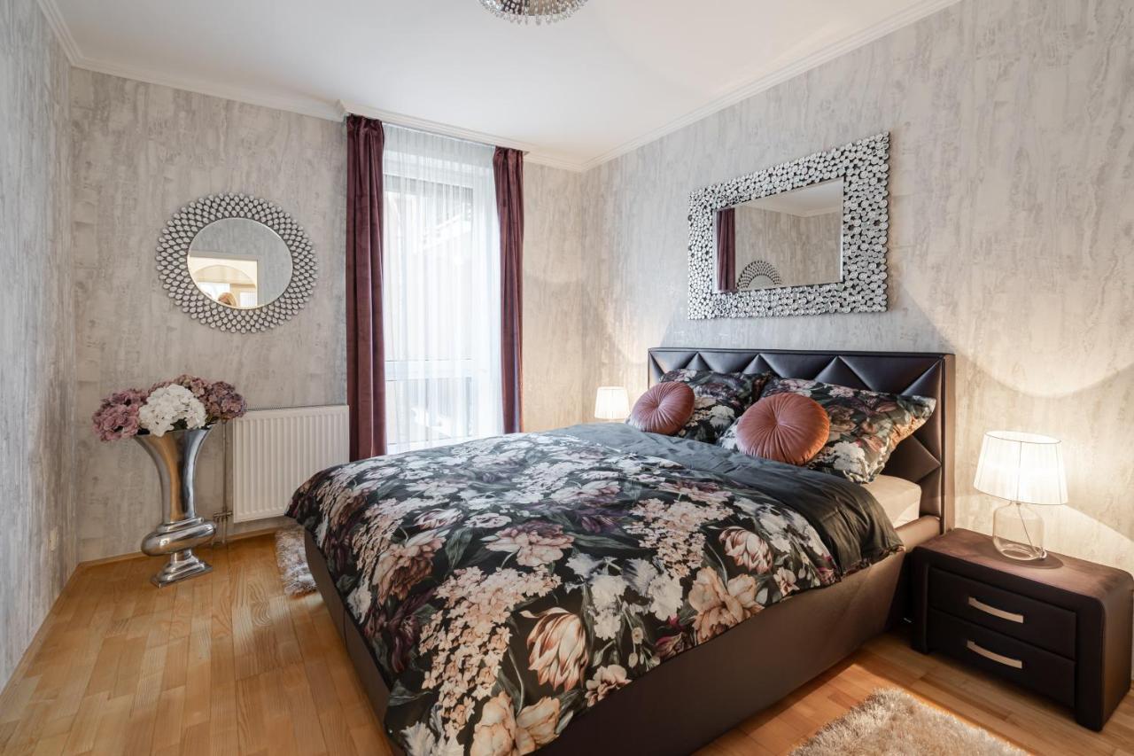 Beautiful Three Bedrooms Apartment With Free Parking Close To The Danube Coast Budapeszt Zewnętrze zdjęcie